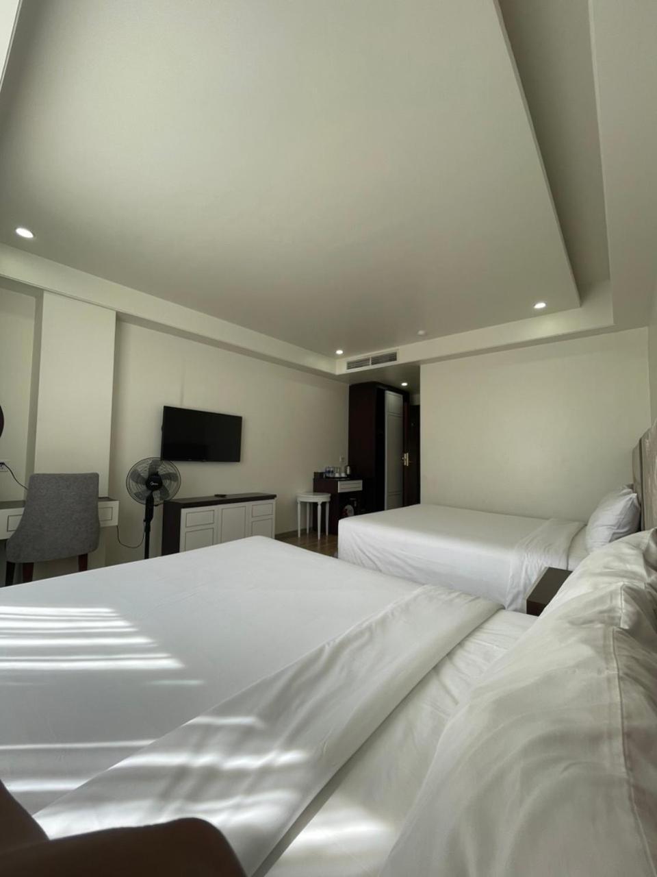 Lotus Hotel & Apartment Hai Phong Exteriér fotografie